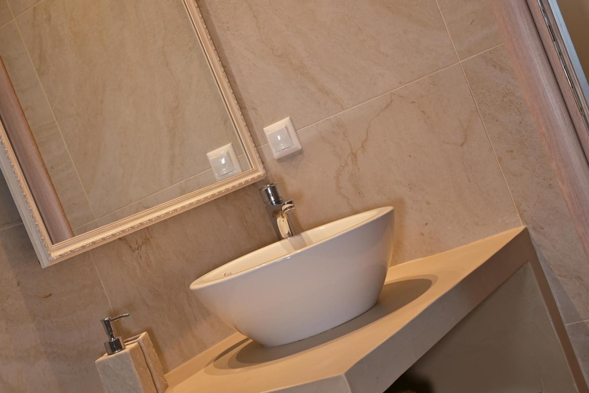 Efmar Exclusive Residences Githio Exterior foto